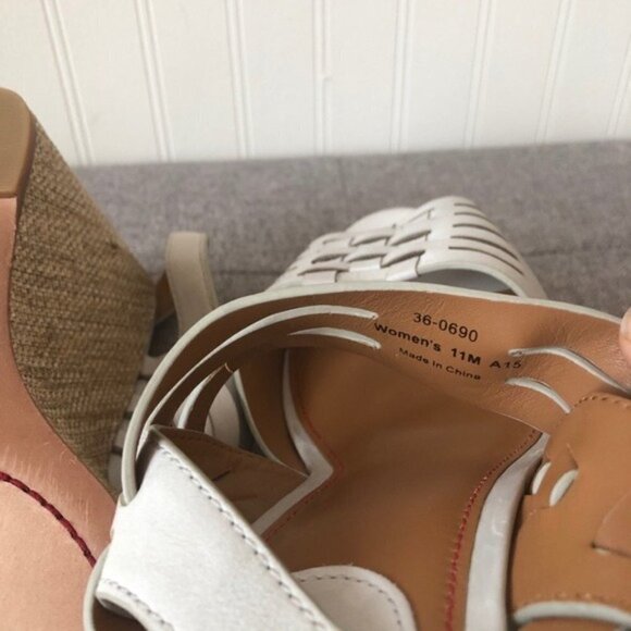 Trask 'Willow' Leather Platform Wedge Sandal - Picture 7 of 7